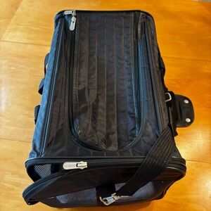 Sherpa travel original deluxe pet airline carrier